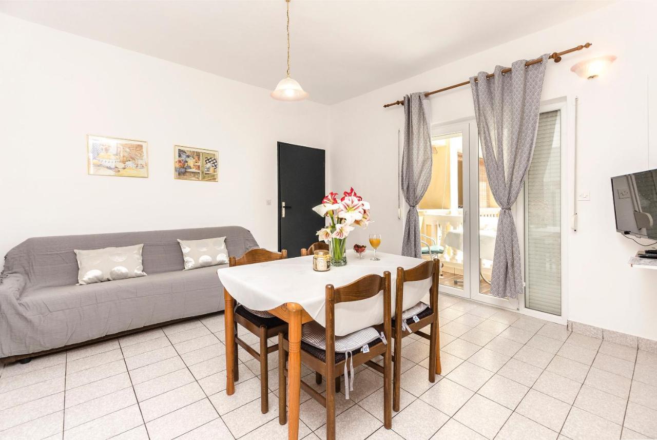 Apartments And Room Lotus Tribunj (Sibenik-Knin) Exterior foto
