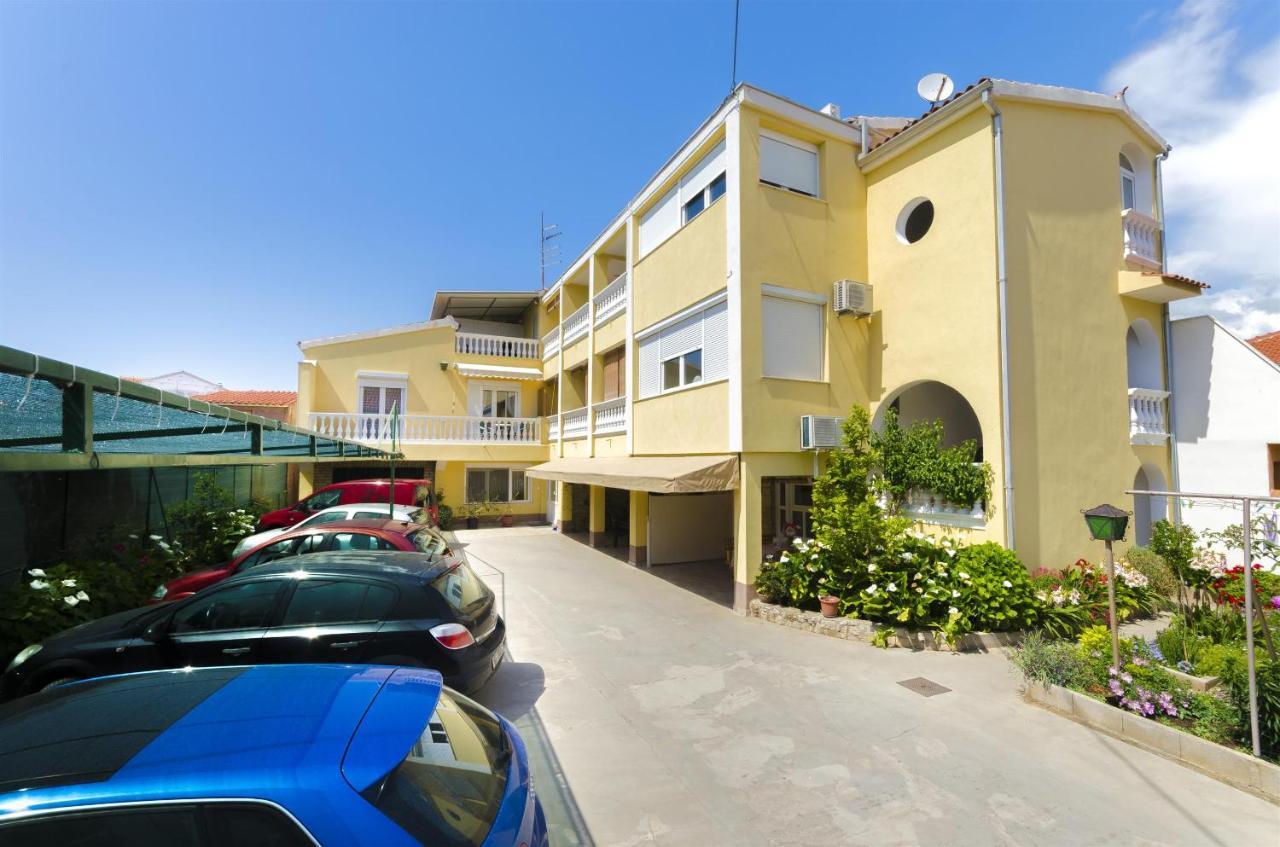 Apartments And Room Lotus Tribunj (Sibenik-Knin) Exterior foto