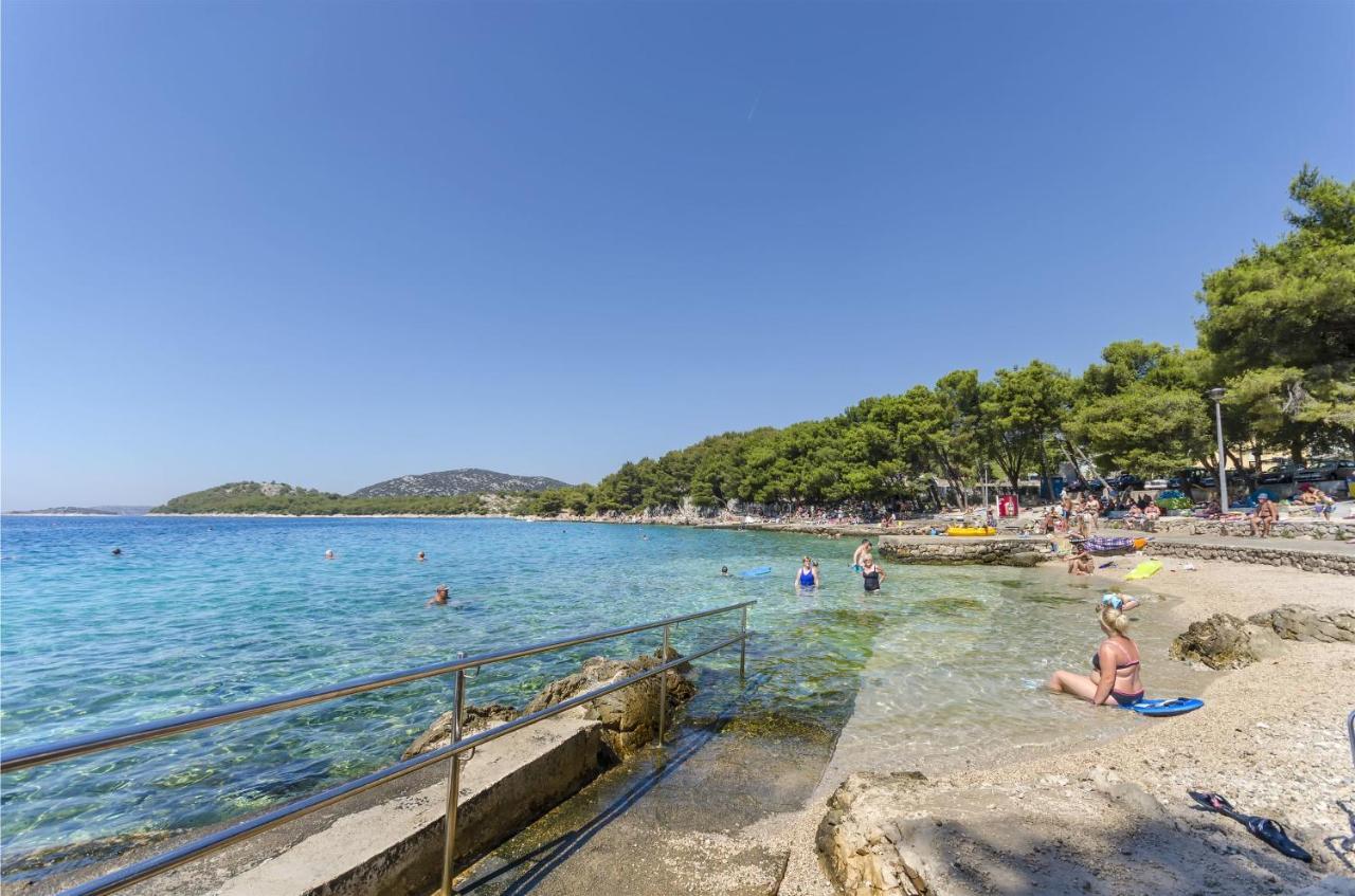 Apartments And Room Lotus Tribunj (Sibenik-Knin) Exterior foto